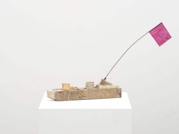 Chatham Boat (pink flag), 2017  Wood, linen, wire, string  14 x 45.7 x 7 cm, 5 1/2 x 18 x 2 3/4 ins  © Michelle Stuart
